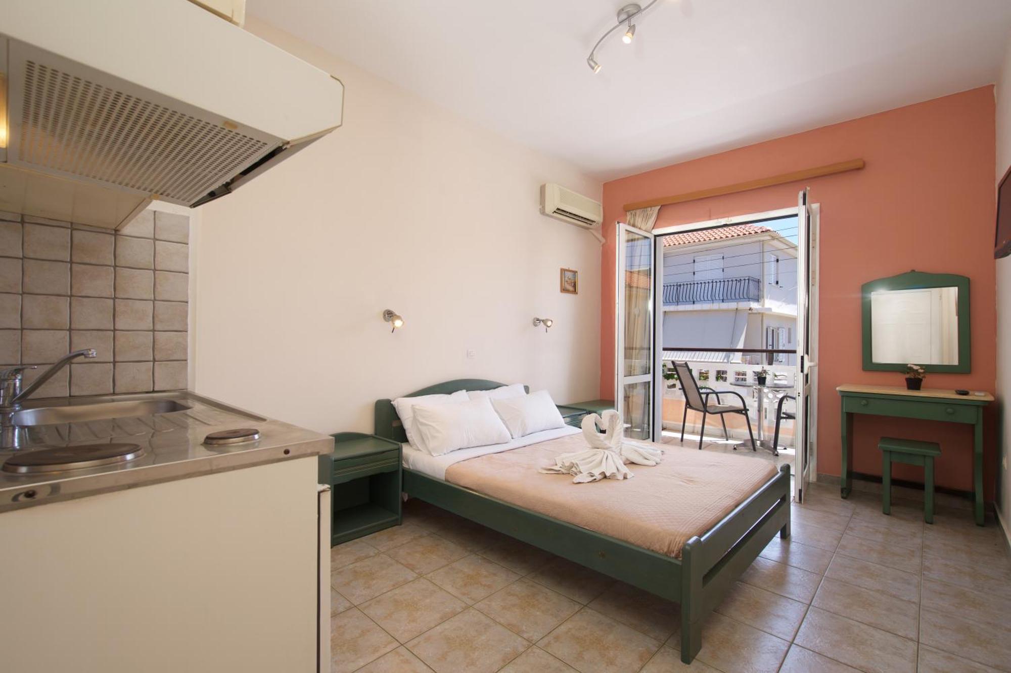 Theodora Studios & Apartments Skala  Eksteriør billede